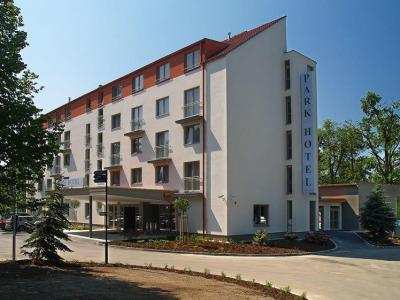 HOTEL PARKHOTEL HLUBOKÁ foto