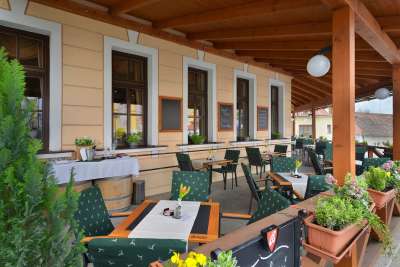 Restaurace