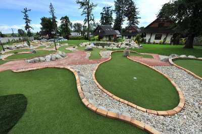 Adventure Golf