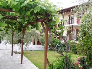 STUDIA A APARTMÁNY VILA ELENA foto