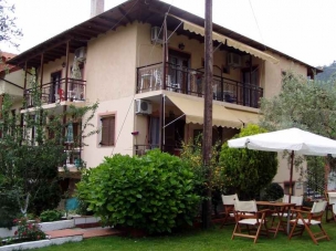 STUDIA A APARTMÁNY VILA ELENA foto