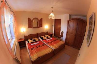 APARTMÁNOVÝ DŮM AUREL foto