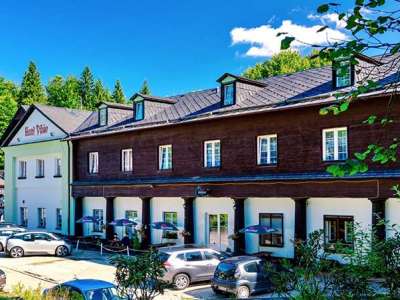 HOTEL DŽBÁN