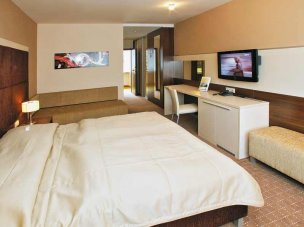 GRAND HOTEL PERMON foto