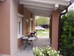 APARTMÁNY ŠTÚROVO foto