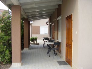 APARTMÁNY ŠTÚROVO foto